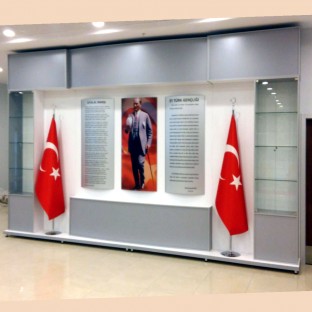 Atatürk Köşesi - Atatürk Köşesi Ahşap Zeminli Köşeler $i