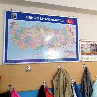 T.C. Siyasi Harita (70x100 cm) - Haritalar ve Çıtalı Ürünler T.C. Siyasi Harita $i